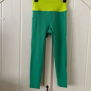 GapFit PowerMove High Rise Ankle Leggings